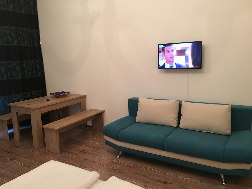 Hotel-Pension Adamshof เบอร์ลิน ภายนอก รูปภาพ